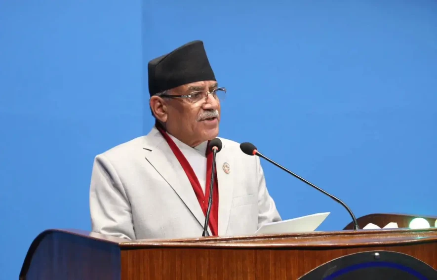 प्रधानमन्त्रीद्वारा यात्रीलगायत नेपालमा बन्ने सवारी साधन दर्ता गर्ने कानून बनाउन निर्देशन